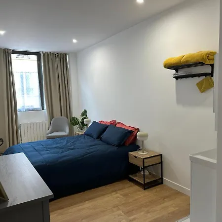 Moret 6 Personnes Paris